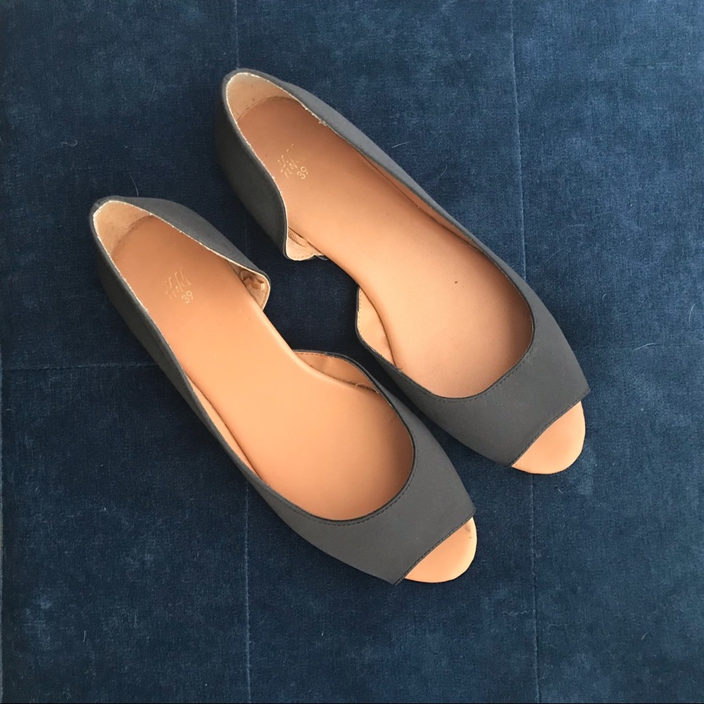 Black flats